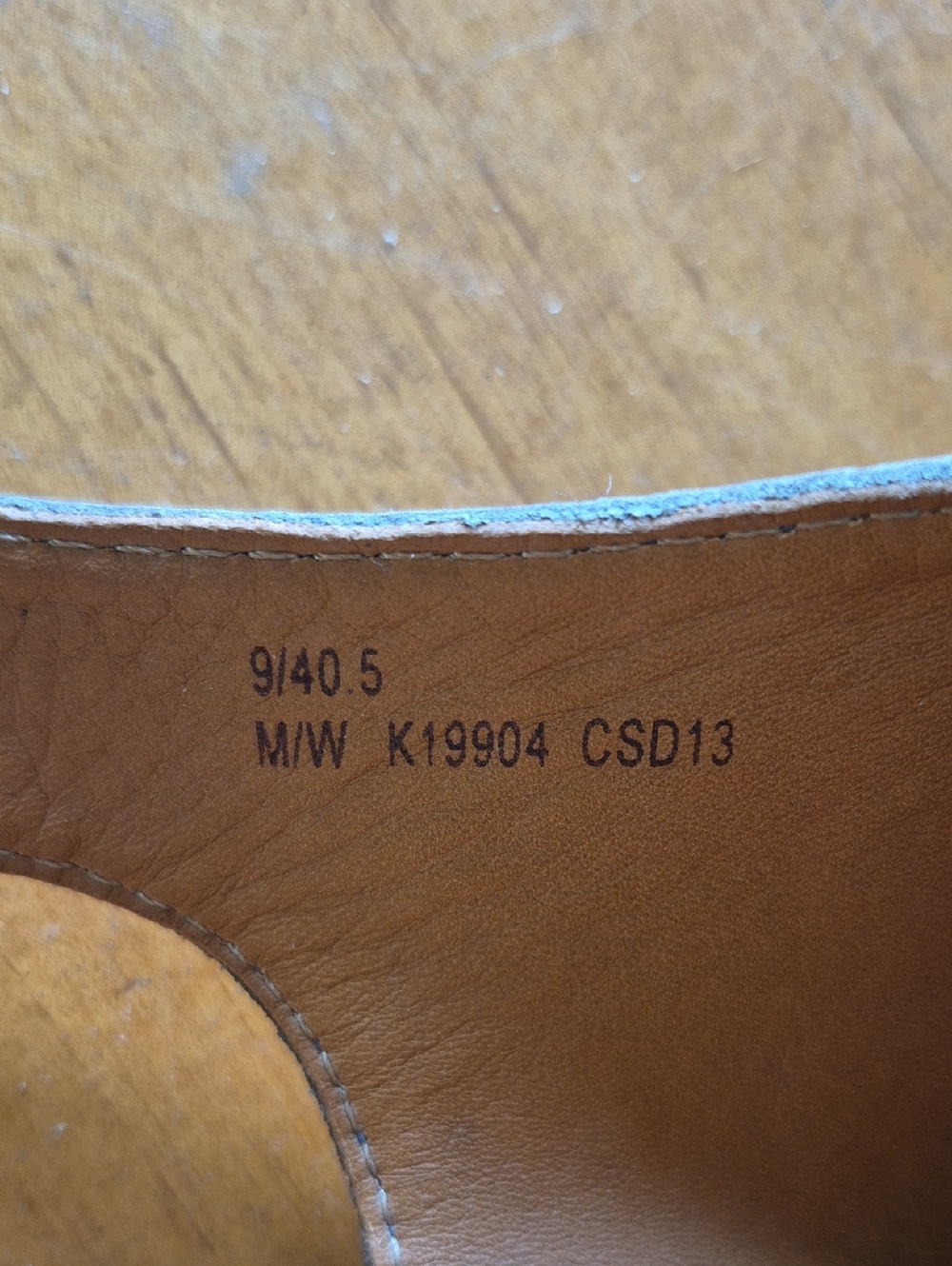 Kork-Ease Gray Platform Sandal with Buckle Strap. Size 9. - Picture 11 of 12